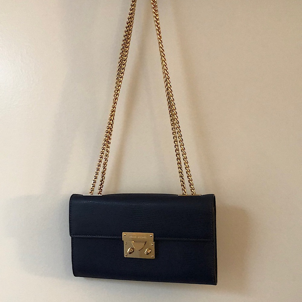 Henri Bendel Leather Crossbody Wallet